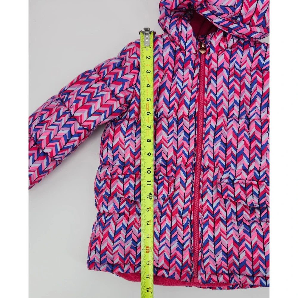 OshKosh Bgosh Girls Pink Blue Chevron Puffer Jacket Fleece Lined Size M 5-6